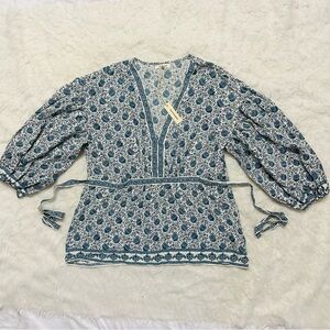 Max Studio Blue and White Floral V-Neck Peasant Tunic with Tie